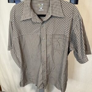 Mountain Hardwear Men's Short Sleeve Button-Up With Zipped Side Vents XL Brown